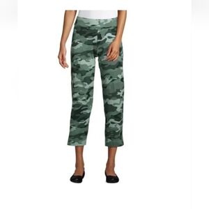 Lands' End Camo Capri Wide leg Green Camo Pants 2X
